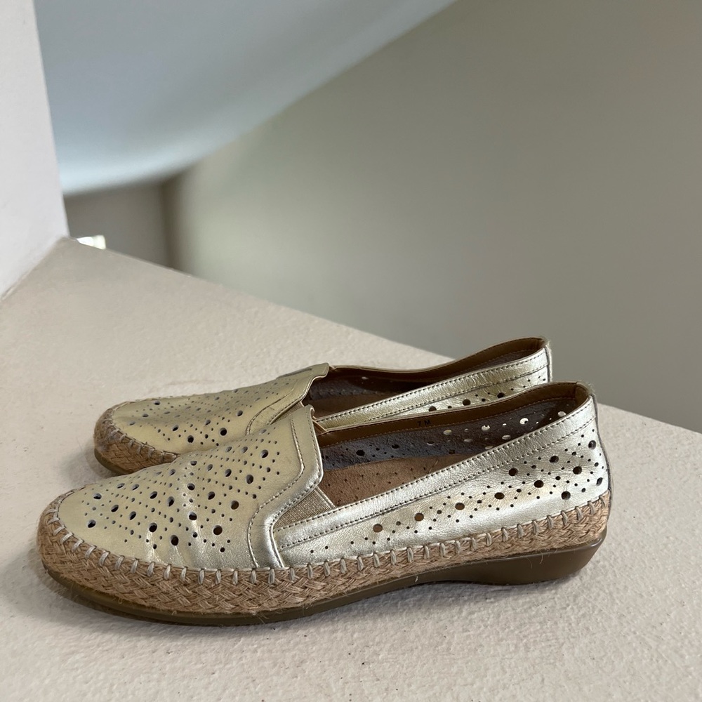 Vaneli Gold‎ Sport Nicki Espadrille Flat 7